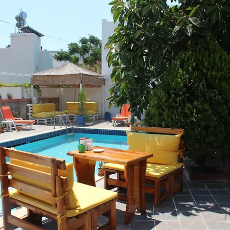 Oya Boutique And Hotel