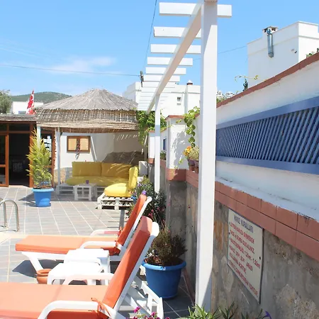 Oya Boutique And Hotel 3*